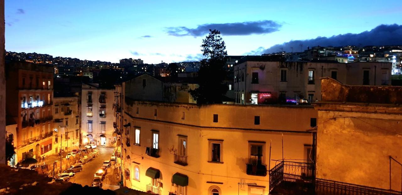 B&B Napoli Citta 外观 照片